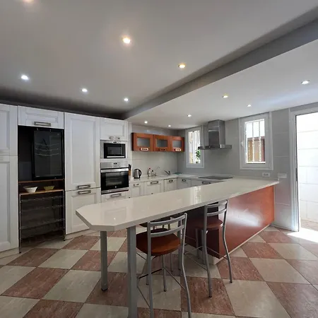 Villa Eden By Altamarhomes *